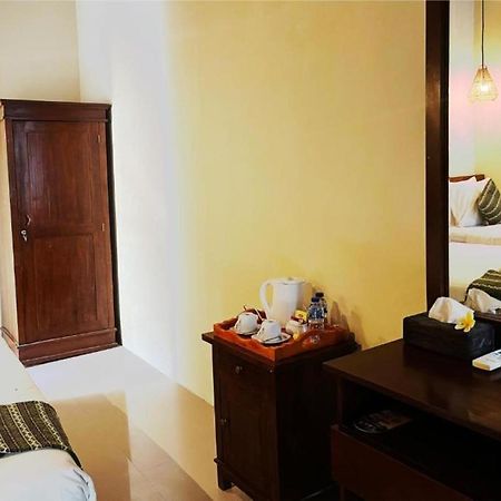 Wk Gamat Garden Hotel Toyapakeh Exterior photo